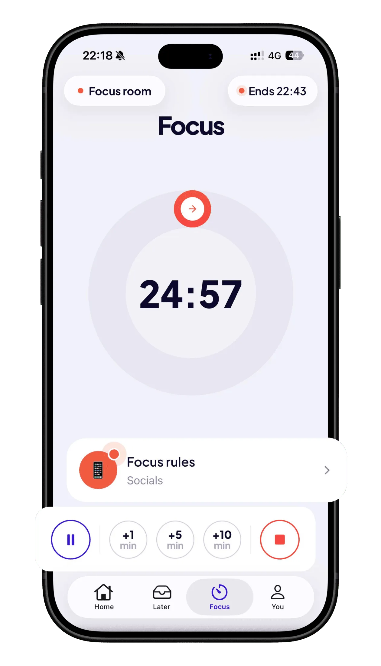 Focus timer at 24:57 with focus rules blocking socials